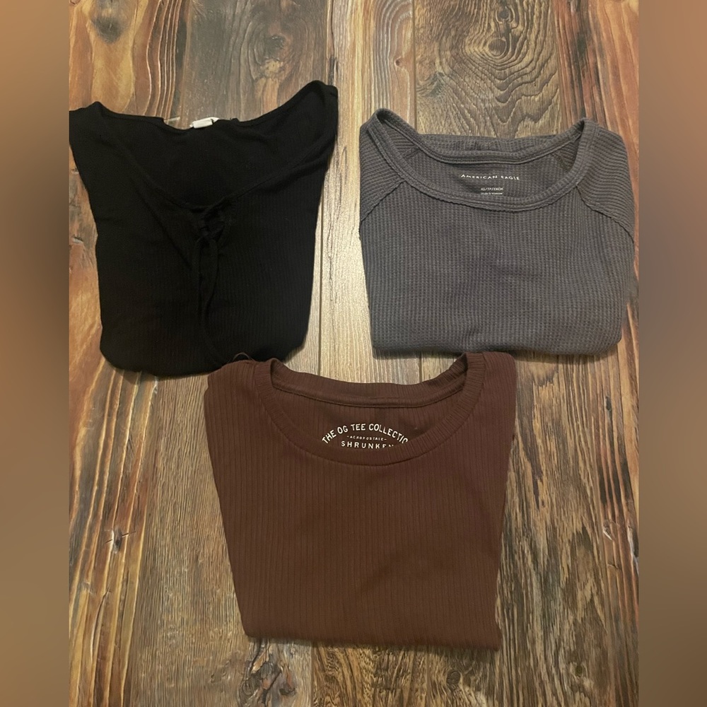 lot of 3 basic tees